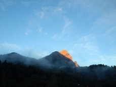 dal blocco di taibon_alba estiva sul monte agner