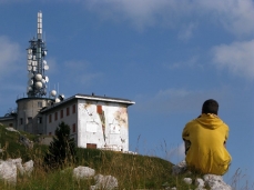 brigata alpina cadore mountain hut, zucco wall with zucco, work in progress, photo by b. taboni