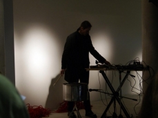 due di due, 9 novembre 2014, casso, fabrizio de bon in azione allo spazio - foto s. moras